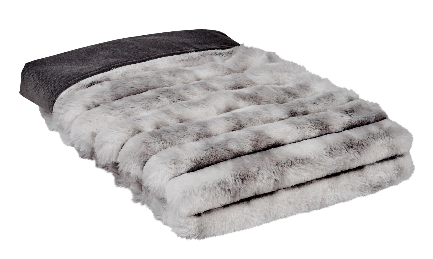 Luxurious Blanket Topper